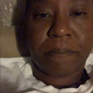 Meet your Posher, Sharmane